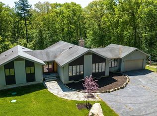 42 Old North Rd, Coventry, RI 02816