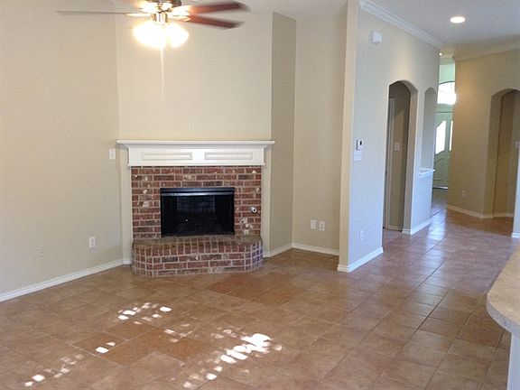 2nd image of 6200 Eagle Creek Dr