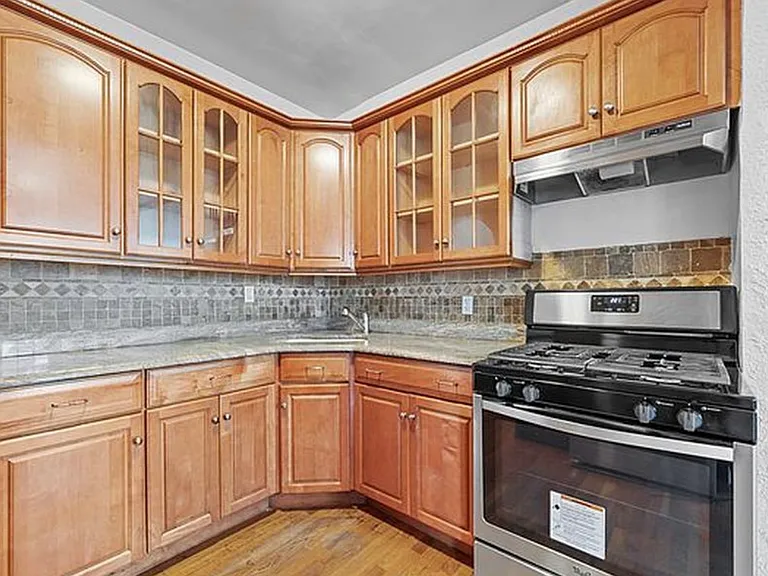24-28 84th St #1 — Photo 3