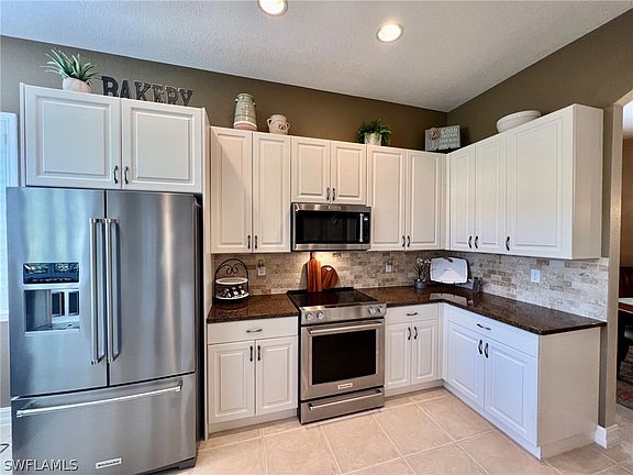 2nd image of 7061 San Lorenzo Ct APT 202