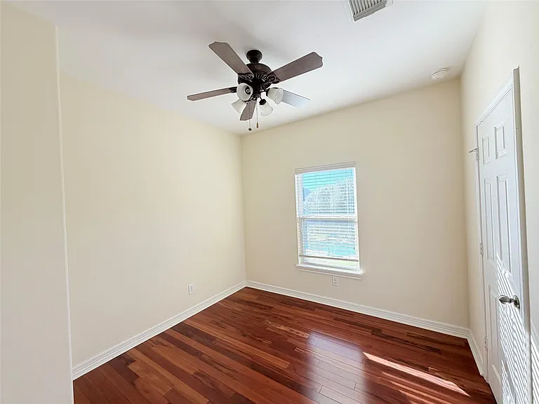 28015 Silverstream Ct — Photo 30