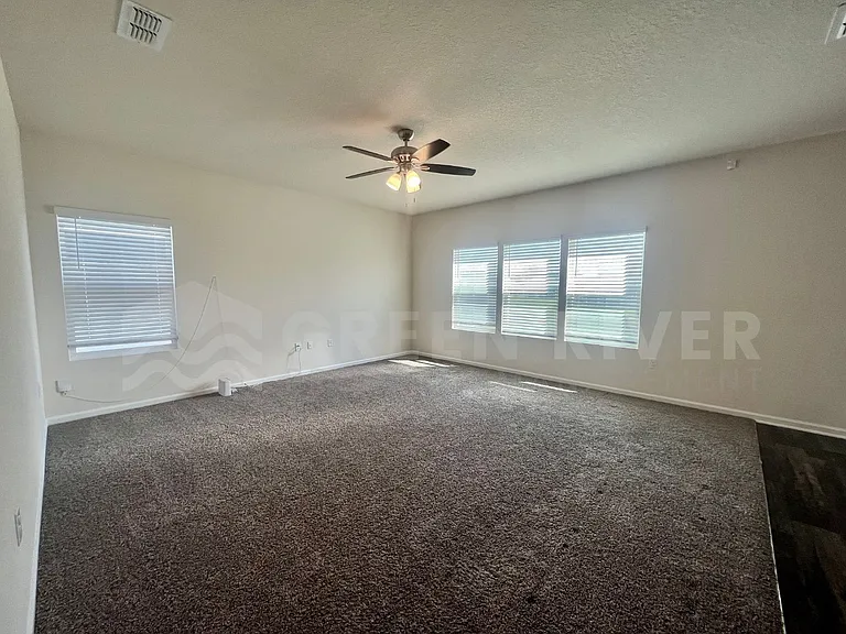 6181 Bucking Bronco Dr — Photo 13