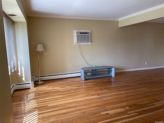 2nd image of 15 Maynard Dr