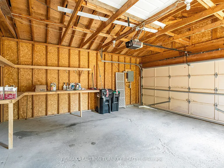 62 Arthur Ave #UPPER — Photo 41