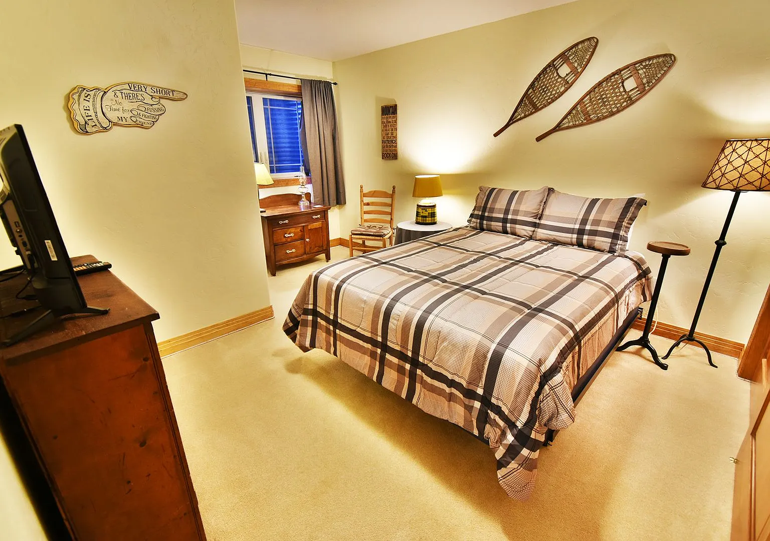Monthly Rental - 724B Anemone — Photo 3