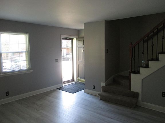 3rd image of 601 Boyd Mill Ave Unit L6