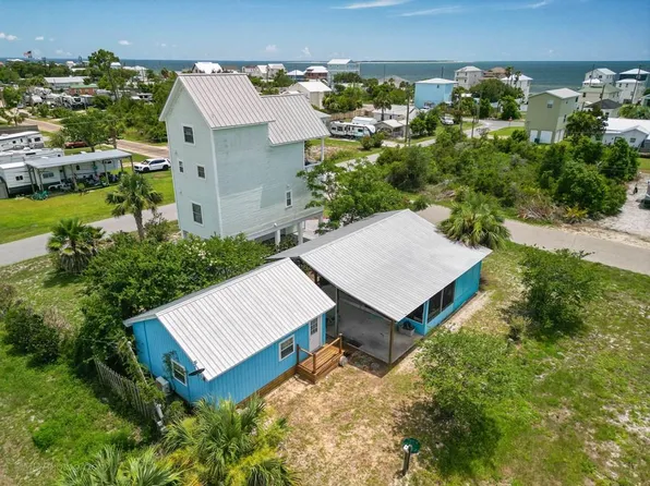 9130 Cockles Ave, Port Saint Joe, FL 32456