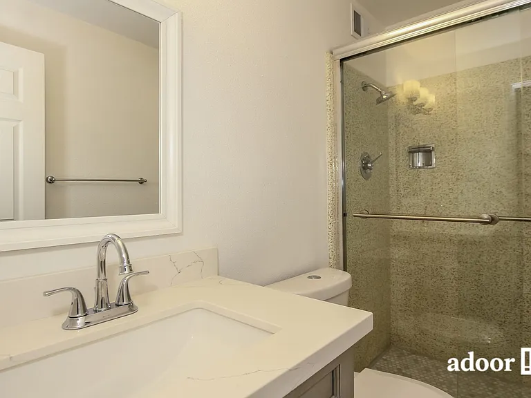 4112 W Gardenia Dr — Photo 10
