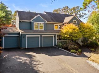 10 Nathaniel Guild Rd, Sharon, MA 02067