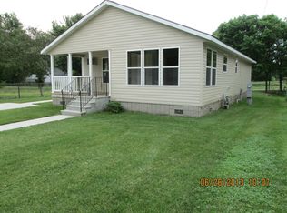 504 11th St NW, Rochester, MN 55901