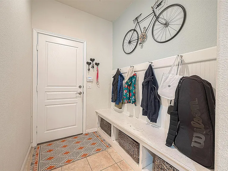 15627 Huddleston Dr — Photo 22