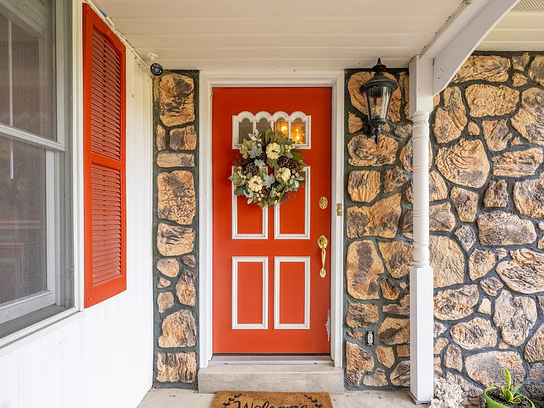 3250 Vista Dr — Photo 5