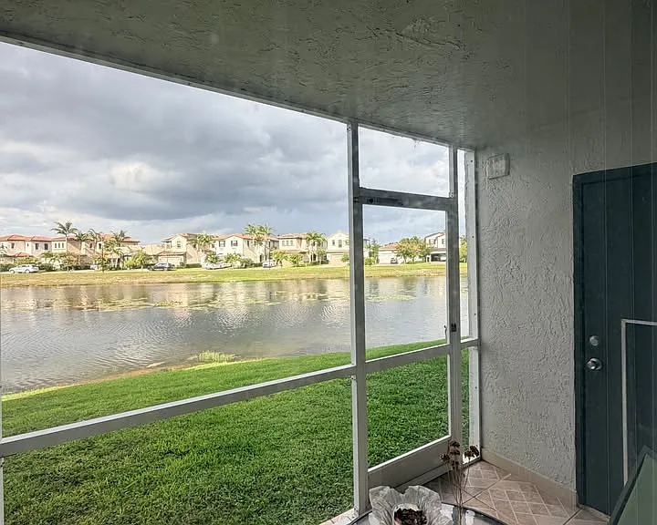 721 SW 113th Ave #721 — Photo 1