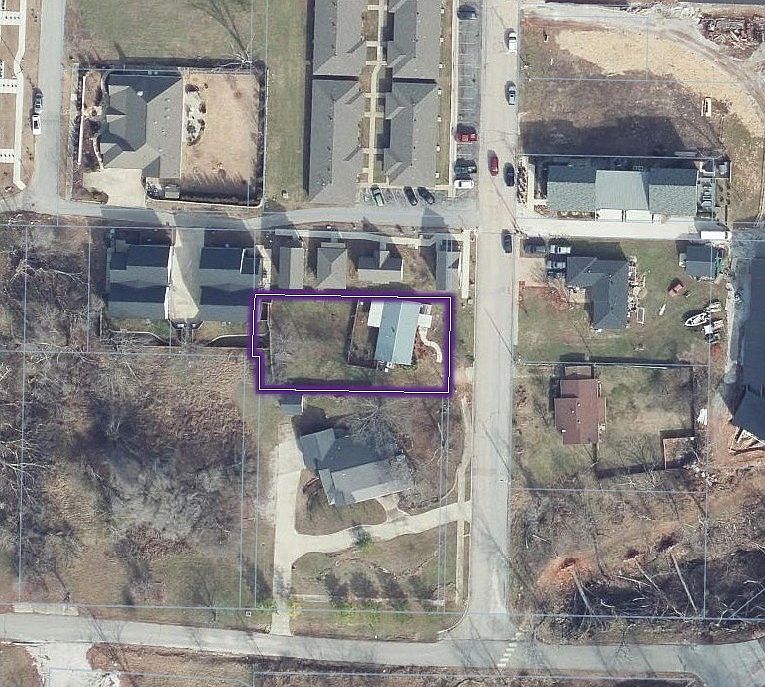 2nd image of Dev Potential Fillmore St #17