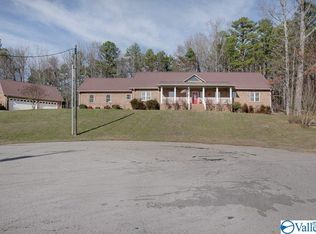 105 Seneca Ln, Gurley, AL 35748