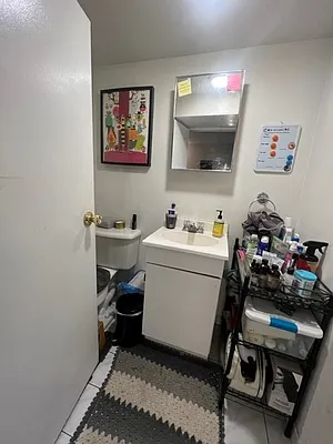 Rented by Corcoran | media 14