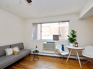 5958 N Kenmore Ave APT 305, Chicago, IL 60660