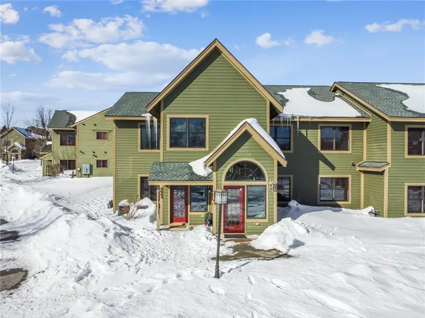 5143 Summit Dr, Hidden Valley, PA 15502