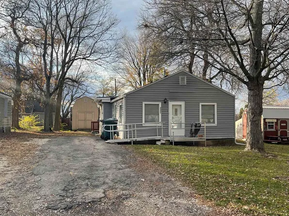 2321 N Wolfe St, Muncie, IN 47303