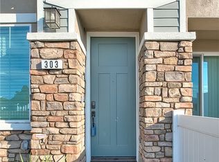 41985 Emelia St #303, Murrieta, CA 92562