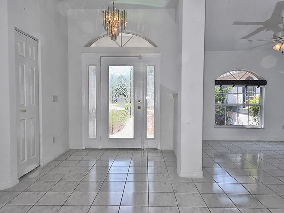 Front Entry & Formal Dining