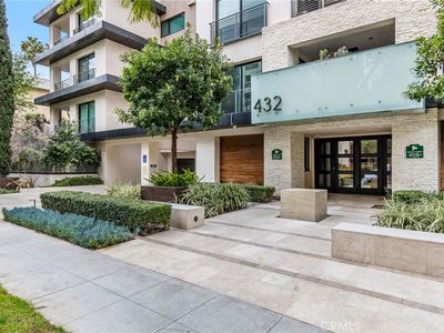432 N Oakhurst Dr APT 307, Beverly Hills, CA, 90210