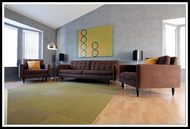 Living Room - Bright and open