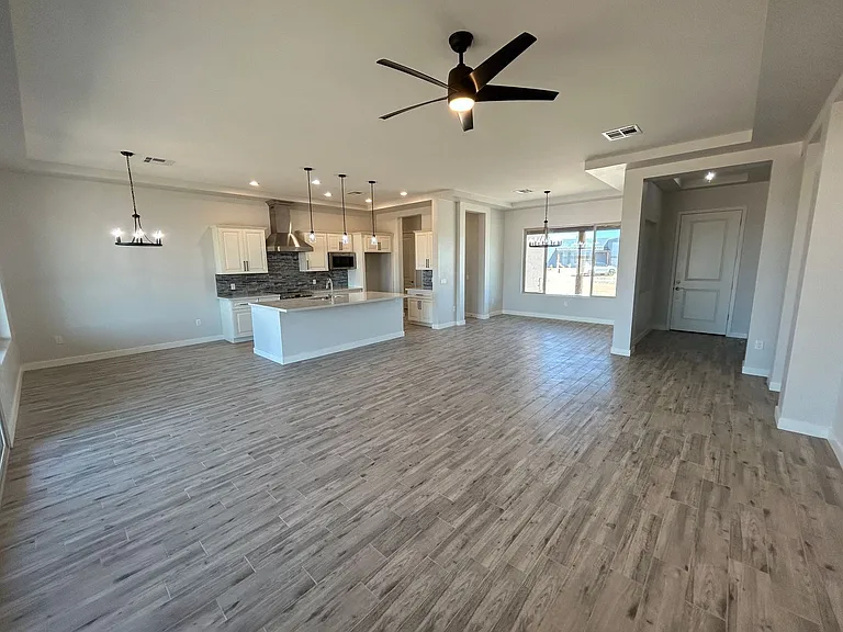 23175 W Skinner Rd — Photo 6