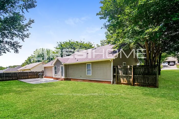 227 Falcon Ridge Dr — Photo 12