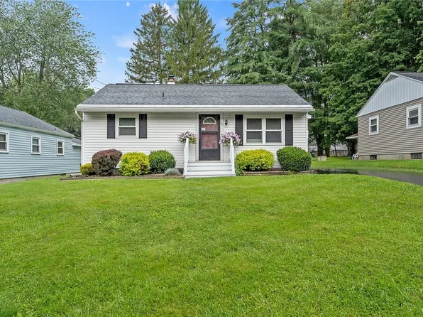 20 Brooks Pl, Baldwinsville, NY 13027