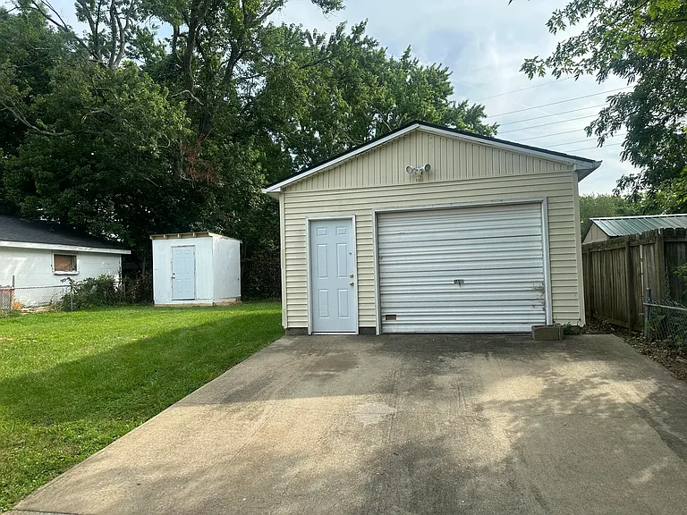 95 Glass Ave — Photo 18