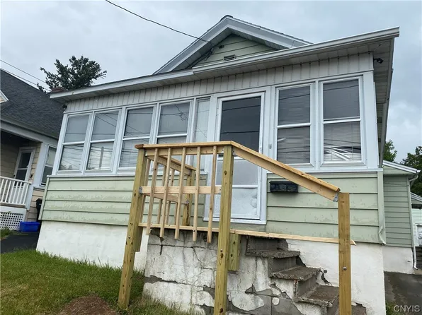 1522 Butternut St, Syracuse, NY 13208