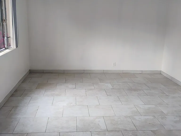 1149 W Dragoon Cir — Photo 4