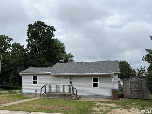 116 NW 3rd St, La Fayette, IL 61434