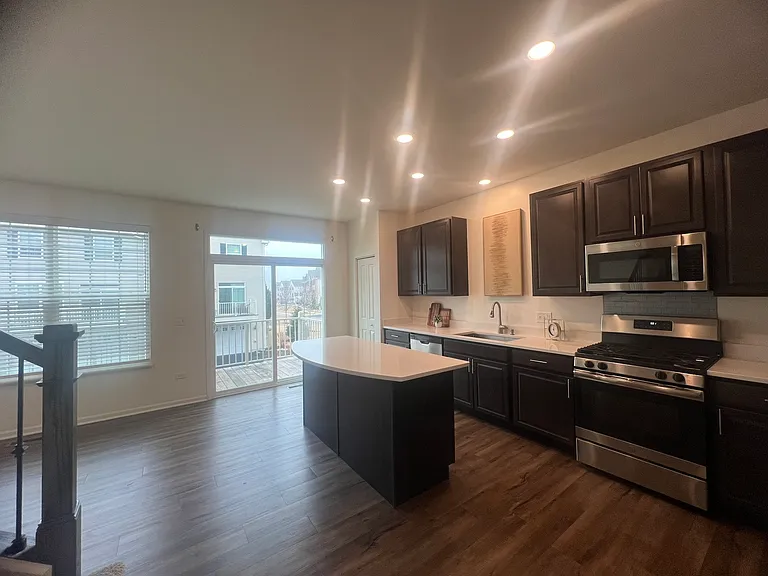 285 Lakeshore Dr — Photo 7