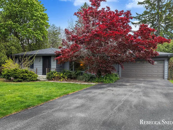 3134 Midland Dr SE, Grand Rapids, MI 49506