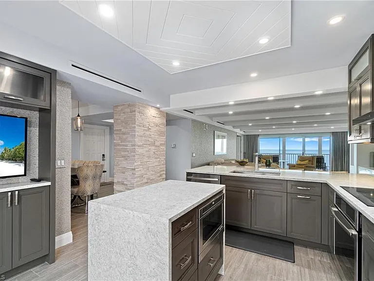 9051 Gulf Shore Dr #Penthouse 3 — Photo 16