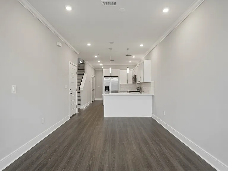 5239 Chancellor St #2 — Photo 3
