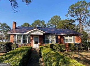 215 13th St W, Tifton, GA 31794