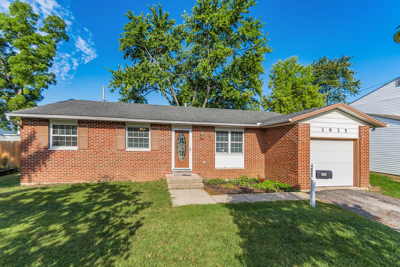 3935 Santa Maria Dr photo 1
