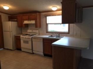 4496 Rainbow Ln, Flint, MI 48507