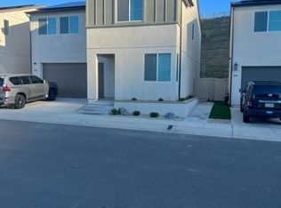 252 Hass Ln, Fallbrook, CA 92028