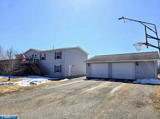 420 E Hawkins Ave, Nashwauk, MN 55769