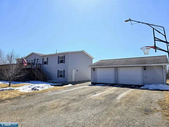 420 E Hawkins Ave, Nashwauk, MN 55769