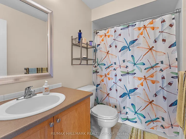 2250 Silverado Cres — Photo 18