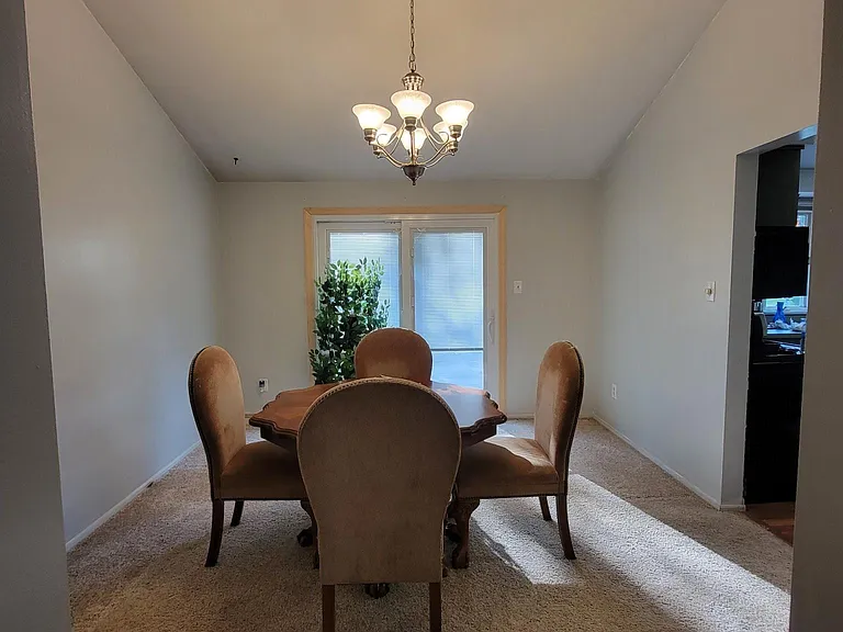 108 Lampliter Ln — Photo 8