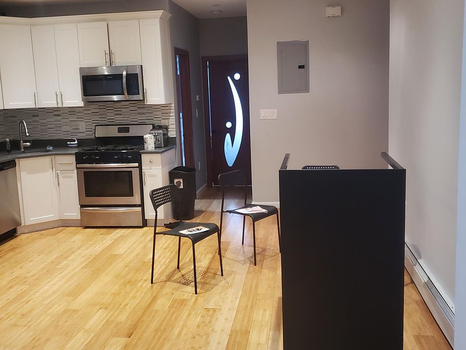 1st image of 11835 Marsden St #1