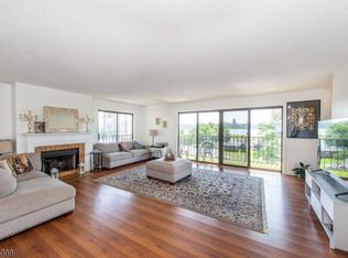 1150 River Rd #PHJ, Edgewater, NJ 07020