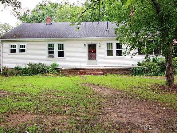 2nd image of 303 Crane Ave