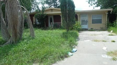1st image of 9904 N Hartts Dr